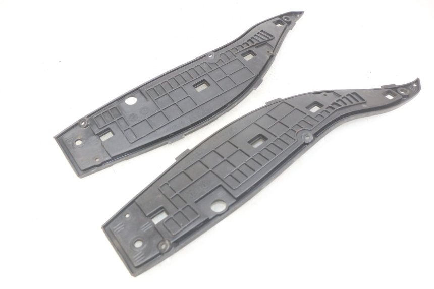 photo de VOETSTEUN GILERA NEXUS 125 (2007 - 2009) - Detail van het onderdeel