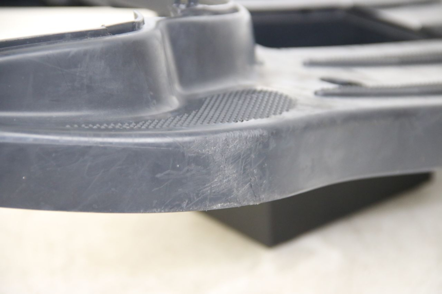 photo de VOETSTEUN JM MOTORS OLDIES 4T 50 (2010 - 2020) - Bevestigingspunten