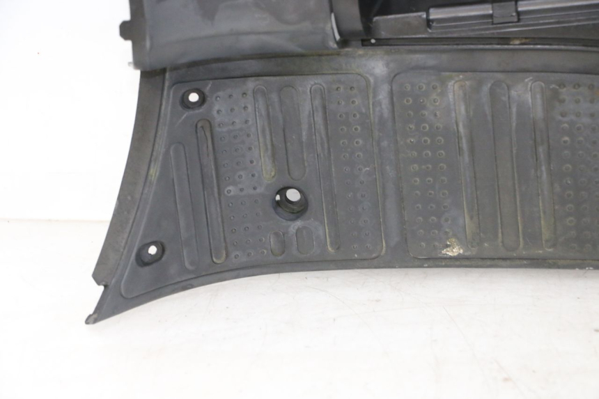 photo de VOETSTEUN JM MOTORS OLDIES GT 4T 50 (2018 - 2025) - Zoom op componenten