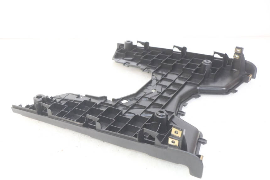 photo de VOETSTEUN SYM ORBIT III 3 4T 50 (2021 - 2025) - Zoom op gebruiksstaat