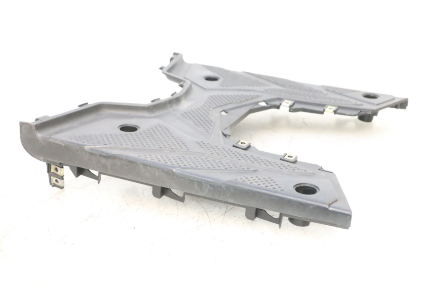 photo de VOETSTEUN SYM ORBIT III 3 4T 50 (2018 - 2021) - Bevestigingspunten