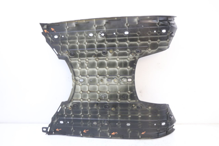 photo de VOETSTEUN PEUGEOT DJANGO 125 (2014 - 2017) - Bevestigingspunten