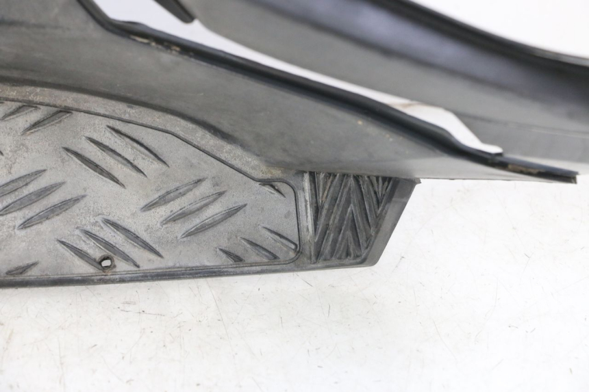 photo de VOETSTEUN PEUGEOT SPEEDFIGHT 3 LC 2T 50 (2009 - 2015) - Visuele inspectie