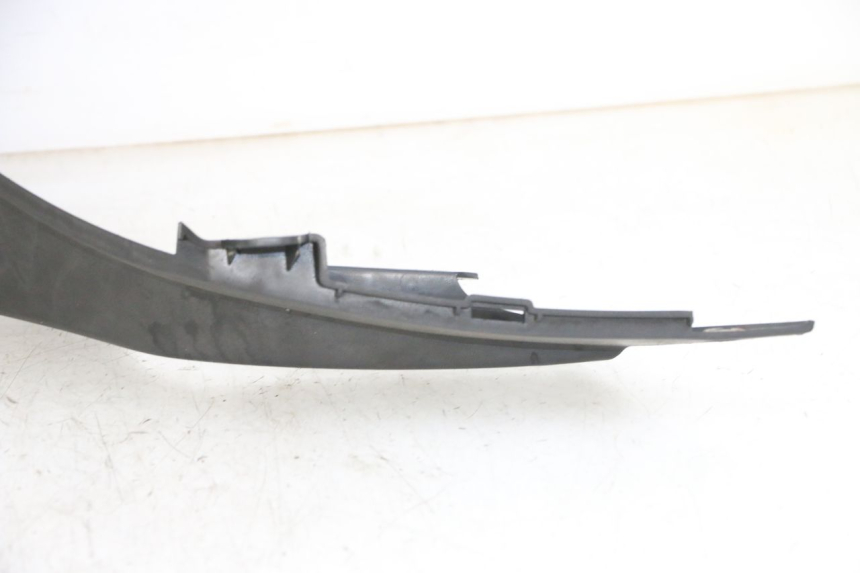 photo de VOETSTEUN PEUGEOT TWEET 4T 50 (2014 - 2019) - Zoom op componenten