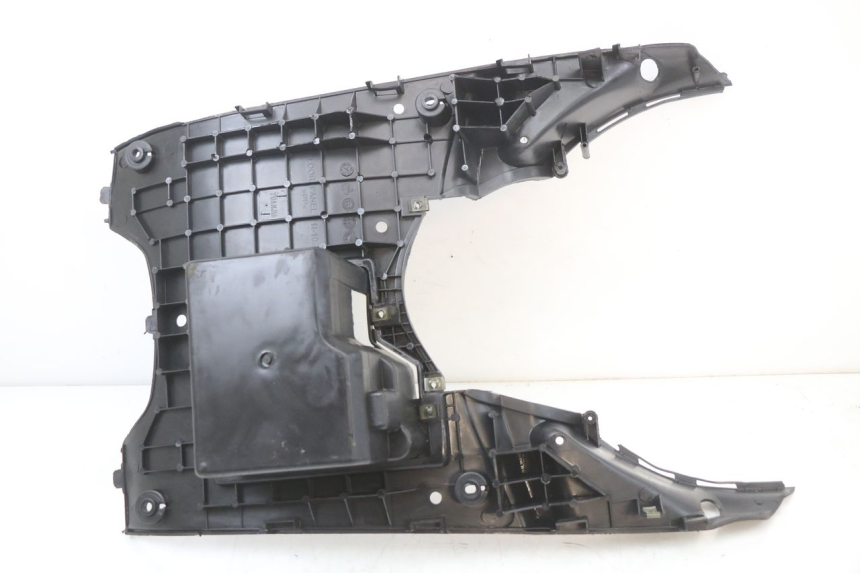 photo de VOETSTEUN TNT MOTOR ROMA 10' 2T 50 (2011 - 2018) - Bevestigingspunten