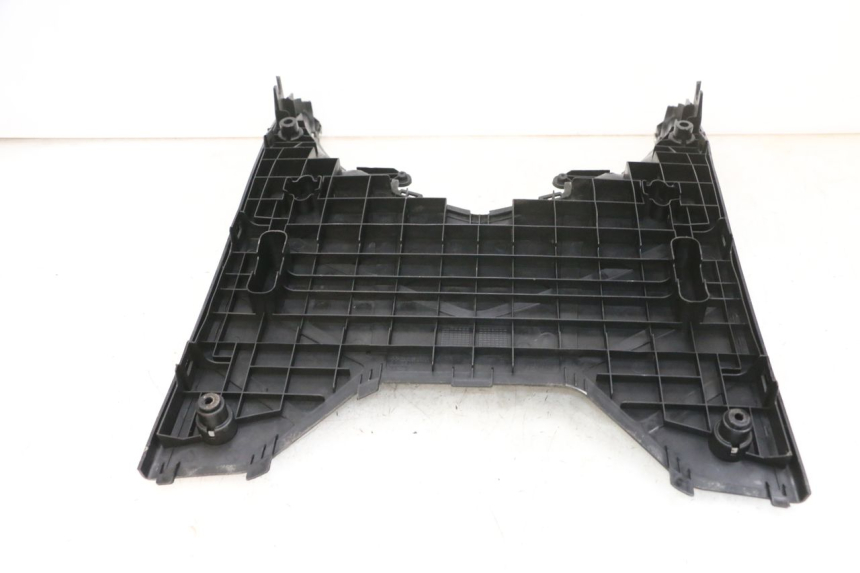 photo de VOETSTEUN DAELIM S1 125 (2007 - 2016) - Bevestigingspunten