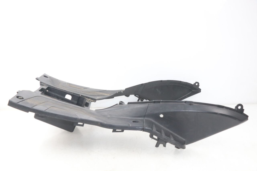 photo de VOETSTEUN DAELIM S4 50 (2010 - 2015) - Staat van het oppervlak