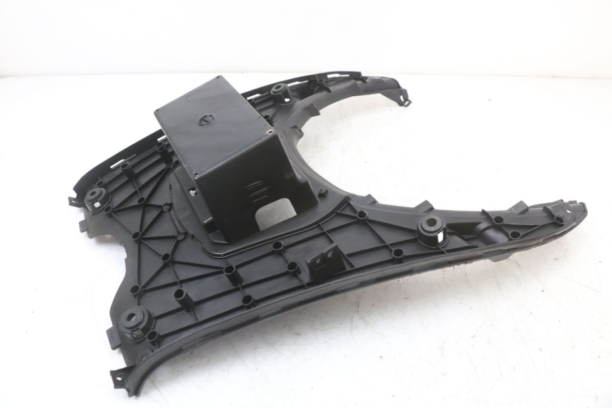 photo de VOETSTEUN JM MOTORS SANTANA 50 (2014 - 2023) - Staat van het oppervlak