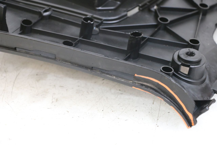 photo de VOETSTEUN JM MOTORS SANTANA 50 (2014 - 2023) - Detail van het onderdeel