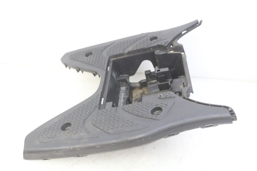 photo de VOETSTEUN SUZUKI SIXTEEN 125 (2008 - 2010) - Technische close-up