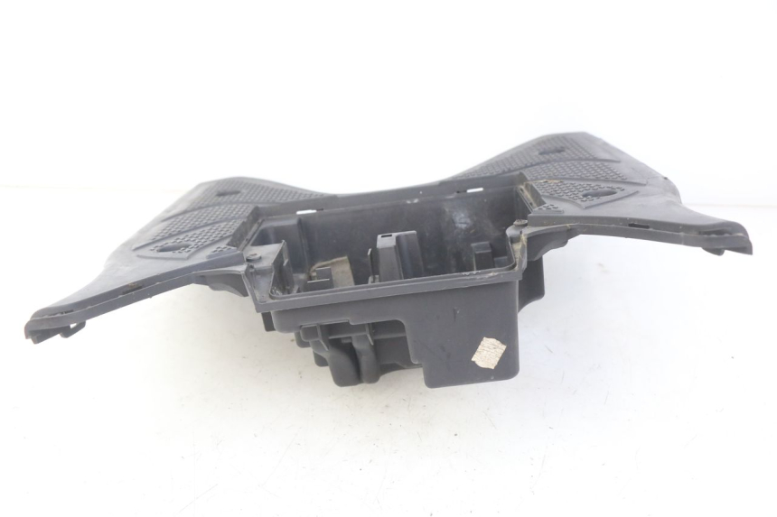 photo de VOETSTEUN SUZUKI SIXTEEN 125 (2008 - 2010) - Bevestigingspunten