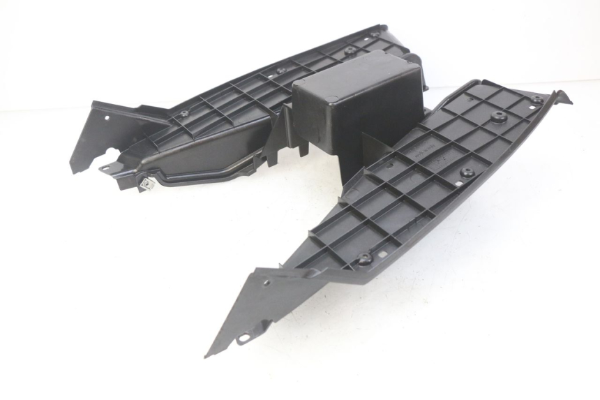 photo de VOETSTEUN APRILIA SR R 2T LC 50 (2018 - 2021) - Zoom op gebruiksstaat