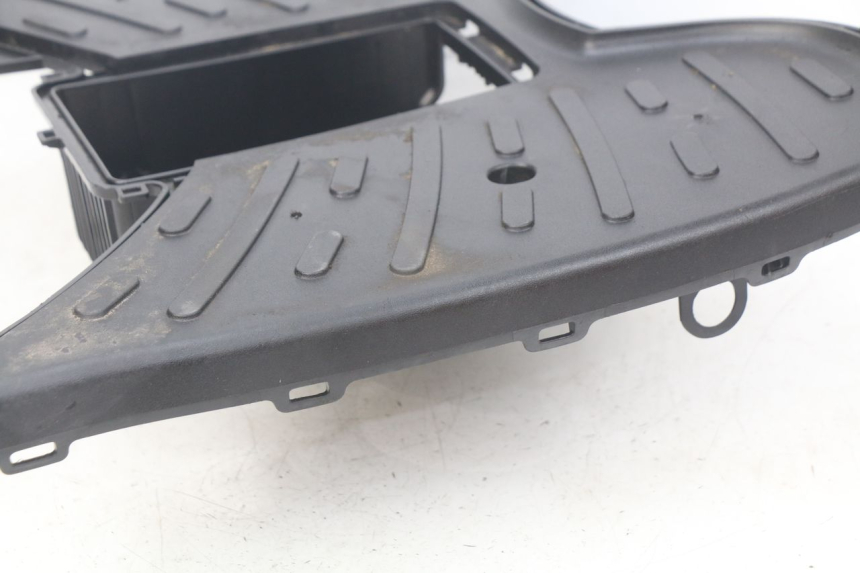 photo de VOETSTEUN PEUGEOT STREETZONE 4T 50 (2018 - 2023) - Technische close-up