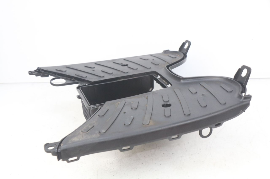 photo de VOETSTEUN PEUGEOT STREETZONE 4T 50 (2018 - 2023) - Overzicht