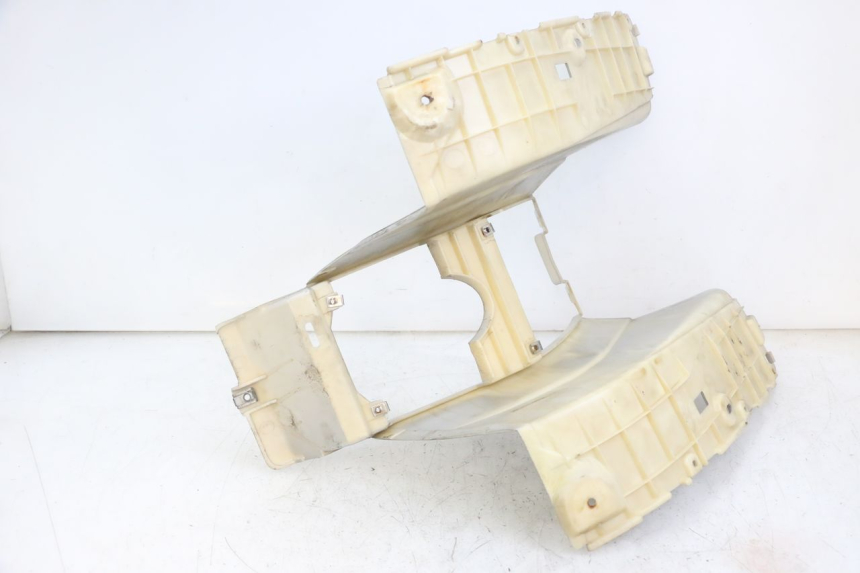 photo de VOETSTEUN PIAGGIO SUPER LX 125 (2000 - 2003) - Detail van het onderdeel