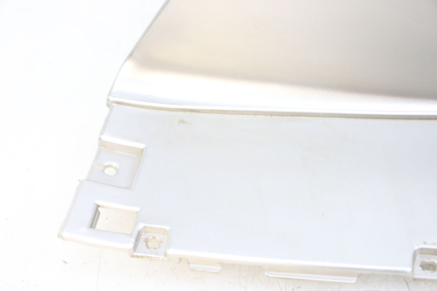 photo de VOETSTEUN PIAGGIO SUPER LX 125 (2000 - 2003) - Focus op structuur