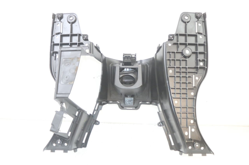 photo de VOETSTEUN SUZUKI BURGMAN 125 (2018 - 2021) - Bevestigingspunten