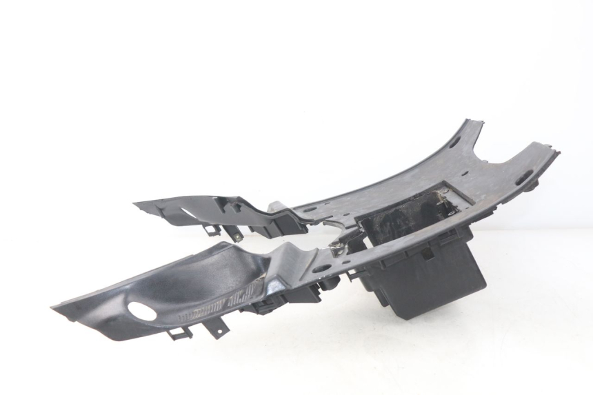 photo de VOETSTEUN BAOTIAN TRAVEL SPIRIT 50 (2010 - 2012) - Bevestigingspunten