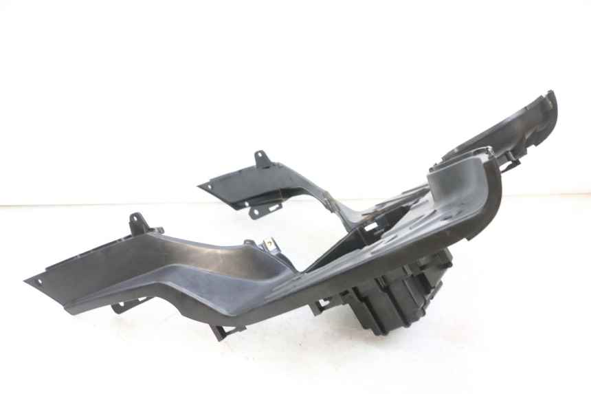 photo de VOETSTEUN PEUGEOT TWEET PRO EFI 4T 50 (2021 - 2022) - Staat van het oppervlak