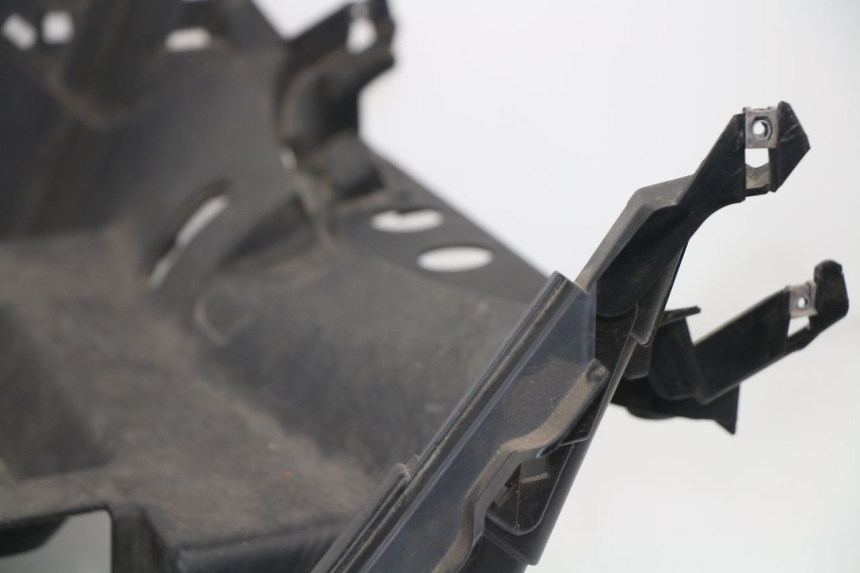photo de VOETSTEUN RENAULT TWIZY 45 (2012 - 2019) - Technische close-up