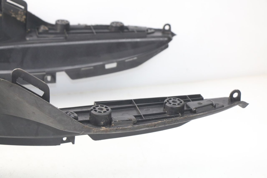 photo de VOETSTEUN SUZUKI UC EPICURO 125 (1999 - 2003) - Andere kijkhoek