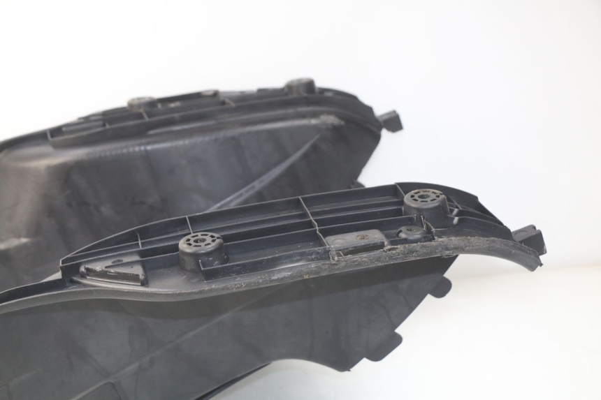 photo de VOETSTEUN SUZUKI UC EPICURO 125 (1999 - 2003) - Overzicht