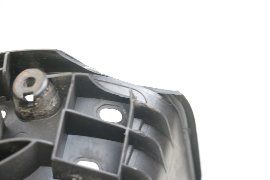 photo de VOETSTEUN YAMAHA XMAX X-MAX 125 (2006 - 2009) - Detail van het onderdeel