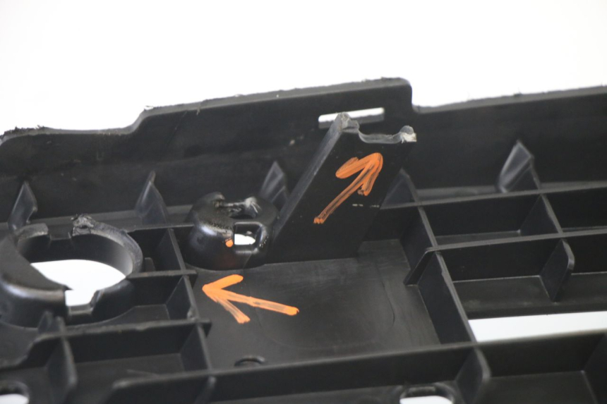 photo de VOETSTEUN YAMAHA X-MAX XMAX 125 (2010 - 2013) - Staat van het oppervlak