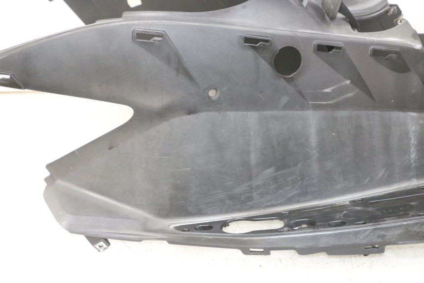 photo de VOETSTEUN YAMAHA X-MAX XMAX 125 (2010 - 2013) - Zoom op componenten