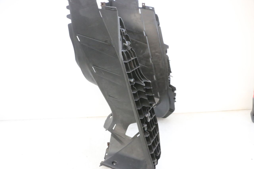 photo de VOETSTEUN YAMAHA XMAX X-MAX 125 (2006 - 2009) - Zoom op gebruiksstaat