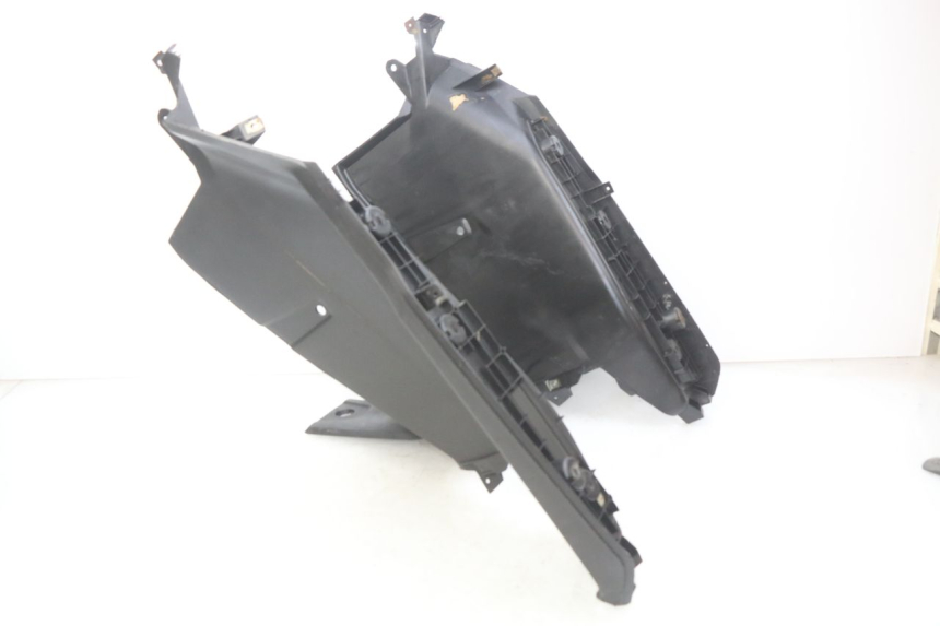 photo de VOETSTEUN YAMASAKI YM T 125 (2015 - 2020) - Detail van het onderdeel