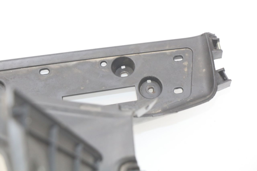 photo de VOETSTEUN YAMASAKI YM T 125 (2015 - 2020) - Bevestigingspunten