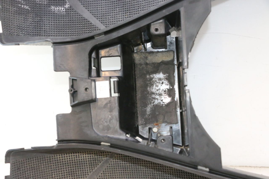 photo de VOETSTEUN YAMAHA YP MAJESTY 125 (2002 - 2006) - Visuele inspectie