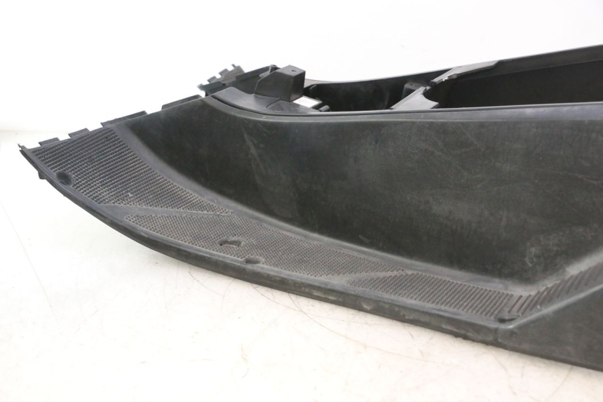 photo de VOETSTEUN YAMAHA YP MAJESTY 125 (2002 - 2006) - Staat van het oppervlak