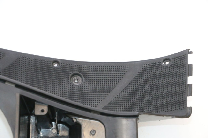 photo de VOETSTEUN YAMAHA YP MAJESTY 125 (2002 - 2006) - Detail van het onderdeel