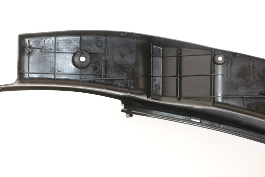 photo de VOETSTEUN YAMAHA YP MAJESTY 125 (2002 - 2006) - Bevestigingspunten