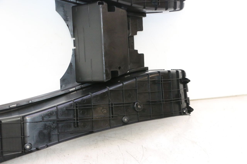 photo de VOETSTEUN YAMAHA YP MAJESTY 125 (2002 - 2006) - Gecontroleerd onderdeel