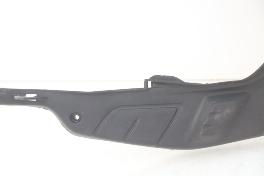 photo de VOETSTEUN PIAGGIO ZIP 4T 50 (2018 - 2020) - Gecontroleerd onderdeel