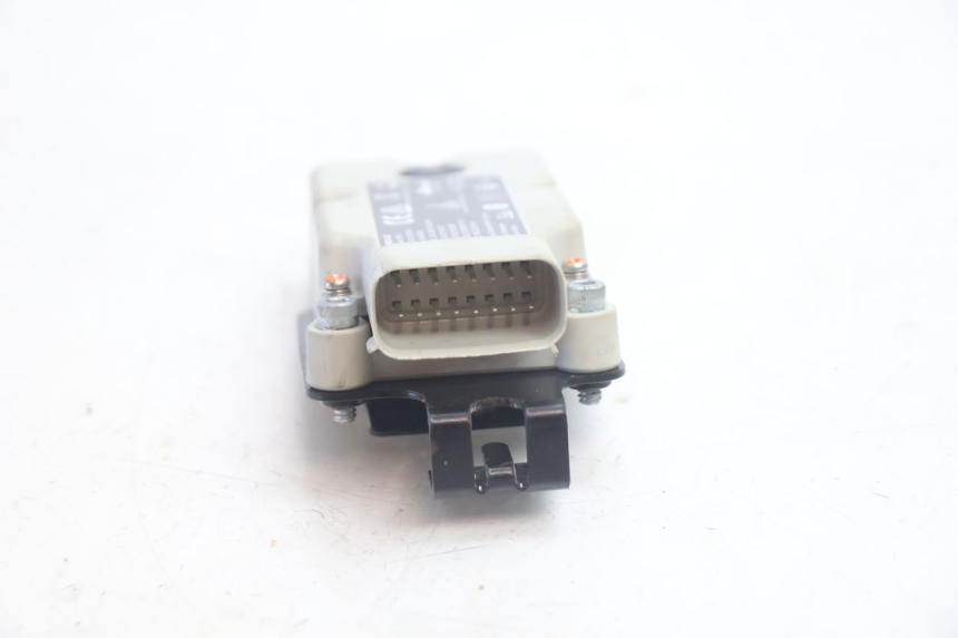 photo de INTERFACEMODULE HARLEY DAVIDSON ROAD GLIDE FLTRXSE 1920 (2018 - 2022) - Andere kijkhoek