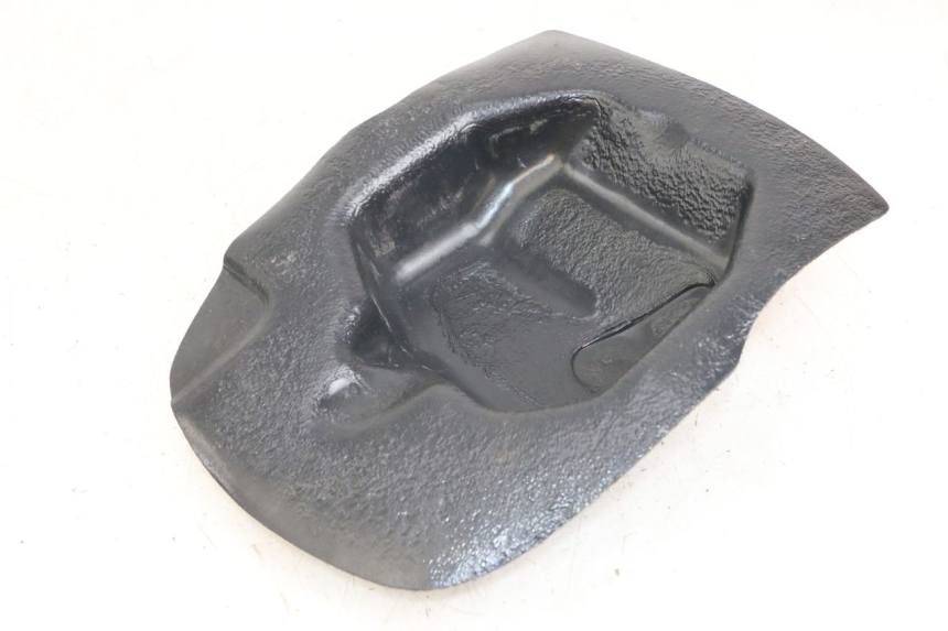 photo de KOFFERVLOERBEDEKKING SYM MIO 50 (2005 - 2010) - Detail van het onderdeel