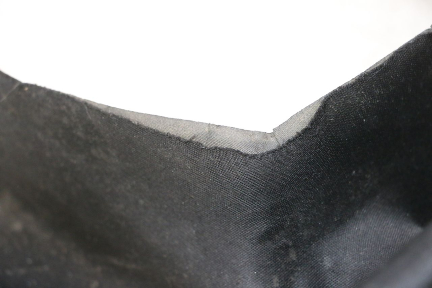 photo de KOFFERTAPIS PEUGEOT SATELIS COMPRESSOR K15 125 (2006 - 2009) - Bevestigingspunten