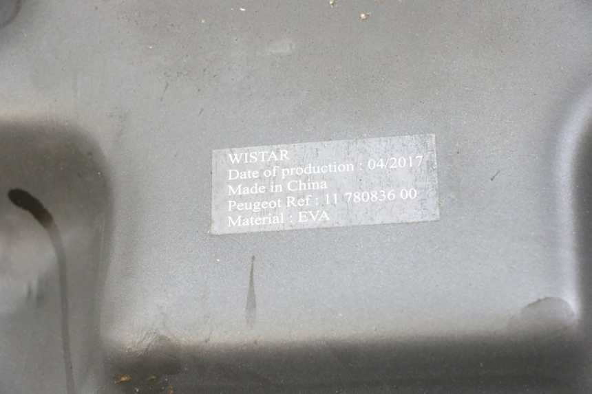 photo de KOFFERTAPIS PEUGEOT SATELIS 125 (2013 - 2018) - Andere kijkhoek