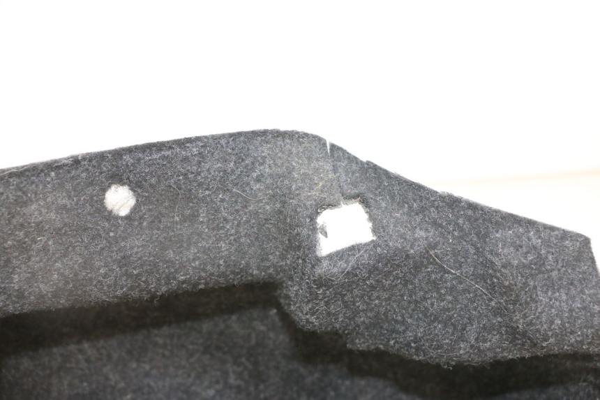 photo de KOFFERTAPIS PIAGGIO SUPER LX 125 (2000 - 2003) - Detail van het onderdeel