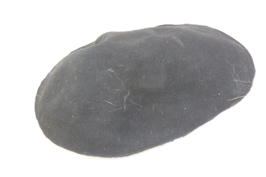 photo de KOFFERVLOERBEKLEDING PIAGGIO VESPA PRIMAVERA 2T 50 (2013 - 2018) - Detail van het onderdeel