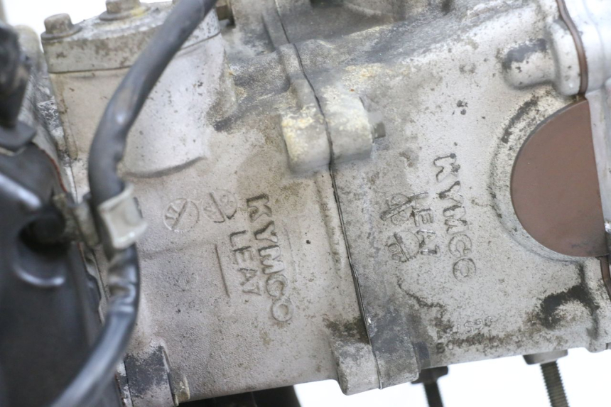 photo de MOTOR ADIVA AD3 300 (2014 - 2020) - Bevestigingspunten