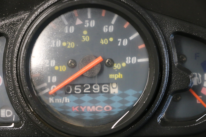 photo de MOTOR KYMCO AGILITY 4T 10" 50 (2005 - 2018) - Zoom op gebruiksstaat