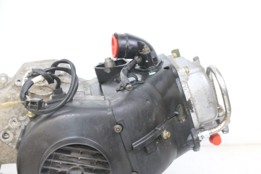 photo de MOTOR KYMCO AGILITY 4T 50 (2005 - 2018) - Staat van het oppervlak