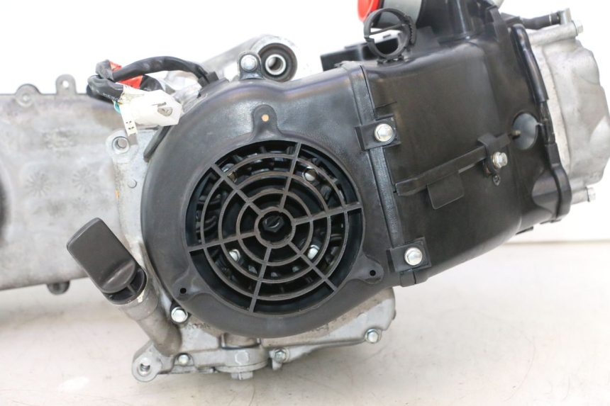 photo de MOTOR KYMCO AGILITY CITY 16P 125 (2015 - 2024) - Productaanzicht