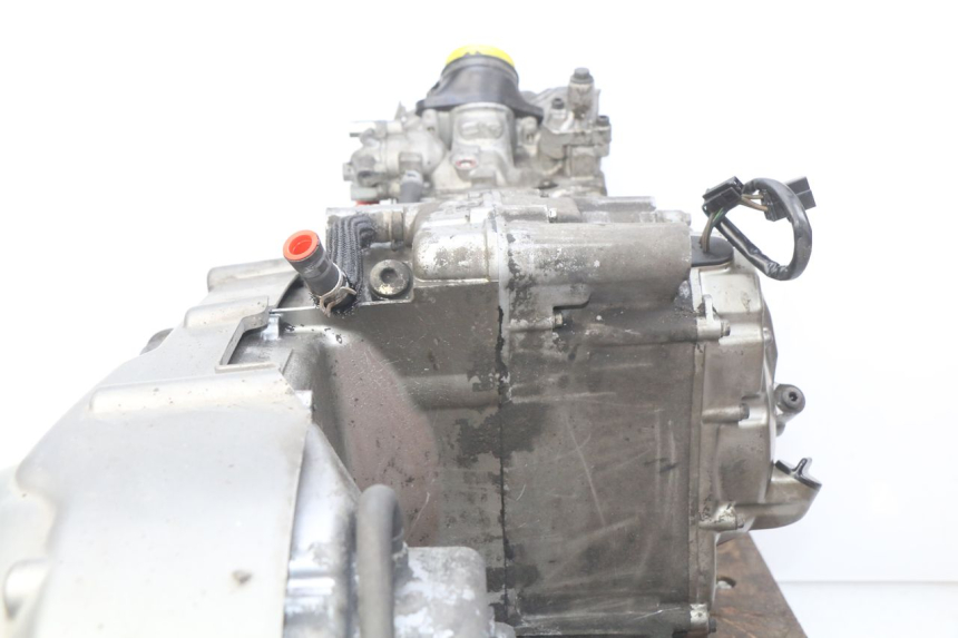 photo de MOTOR SUZUKI AN BURGMAN 400 (2006 - 2010) - Zoom op componenten