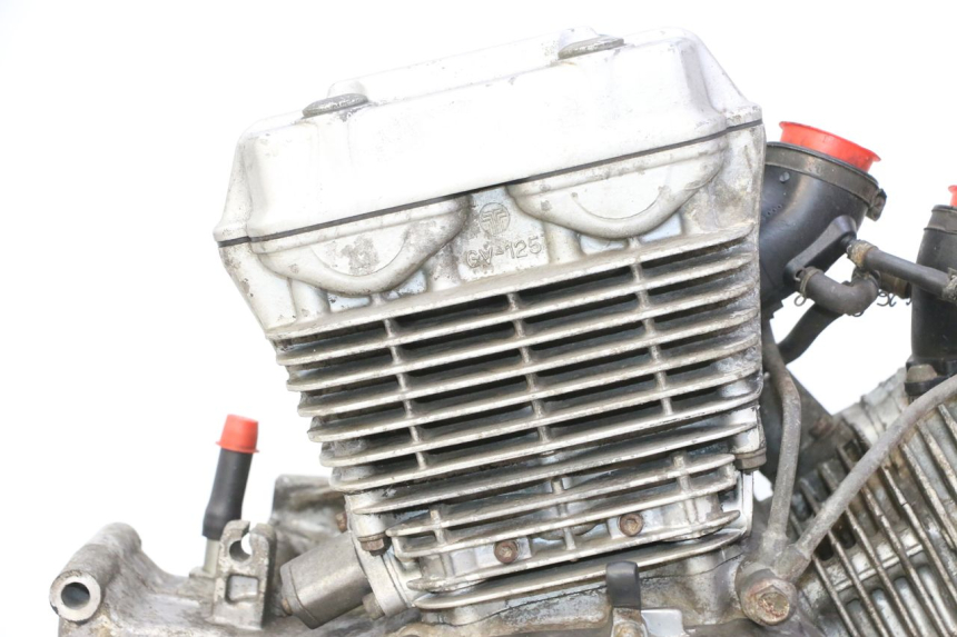 photo de MOTOR HYOSUNG GV AQUILA 125 (2000 - 2009) - Detailaanzicht
